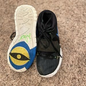 Nike Kyrie Kids Basketball Shoes